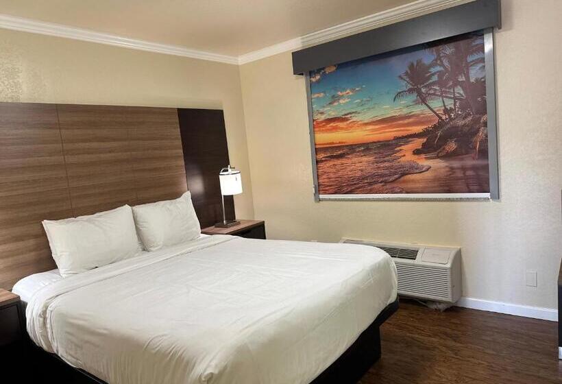 디럭스 스위트, Beachwalker Inn Cayucos