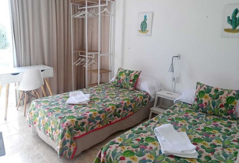 스탠다드 룸, La Moraga De Poniente Malaga Hostel