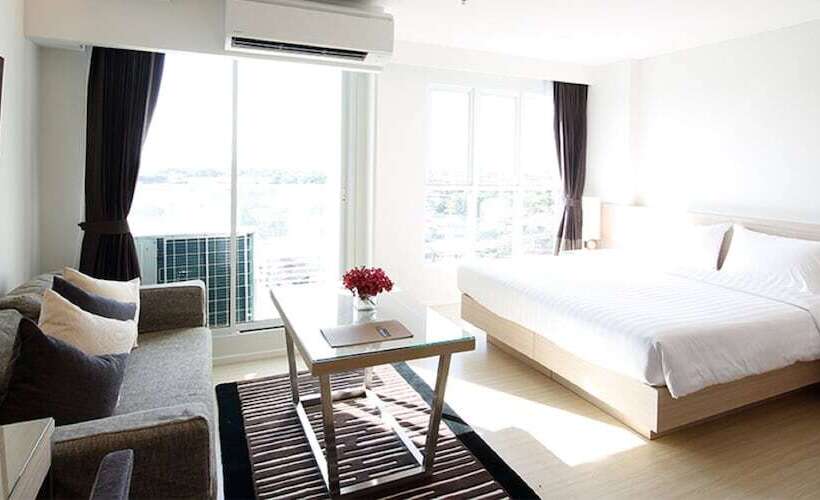 اتاق لوکس, Classic Kameo Hotel & Serviced Apartments, Ayutthaya