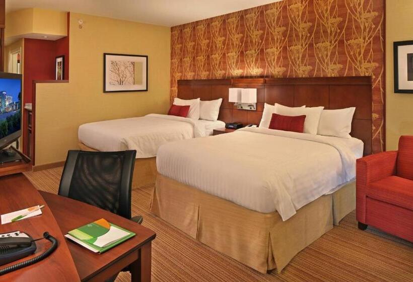 Номер Стандарт, Courtyard Philadelphia Coatesville Exton