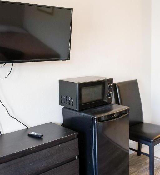 Sviitti King-vuode, Merit Inn And Suites