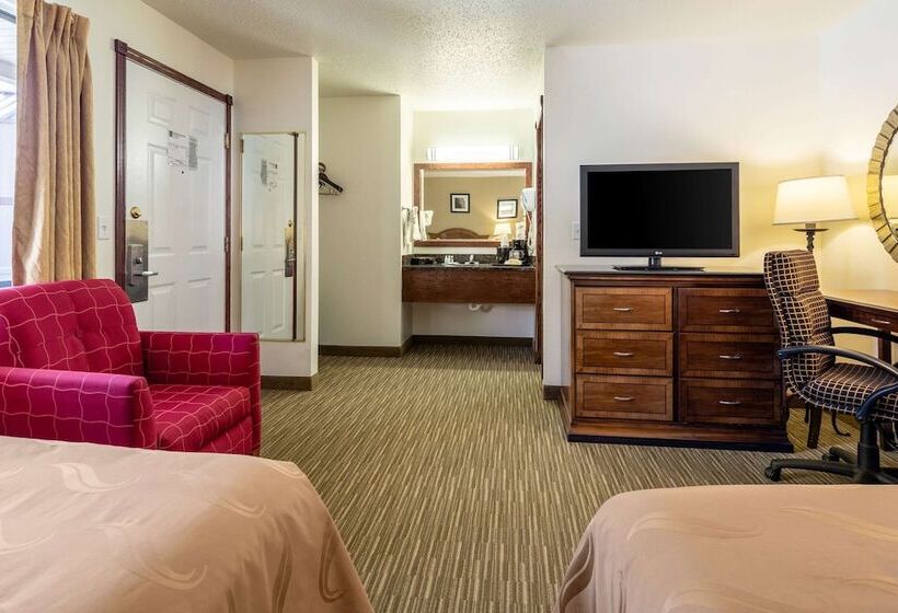 Номер Стандарт 2 Двуспальные Кровати, Quality Inn Keystone Near Mount Rushmore