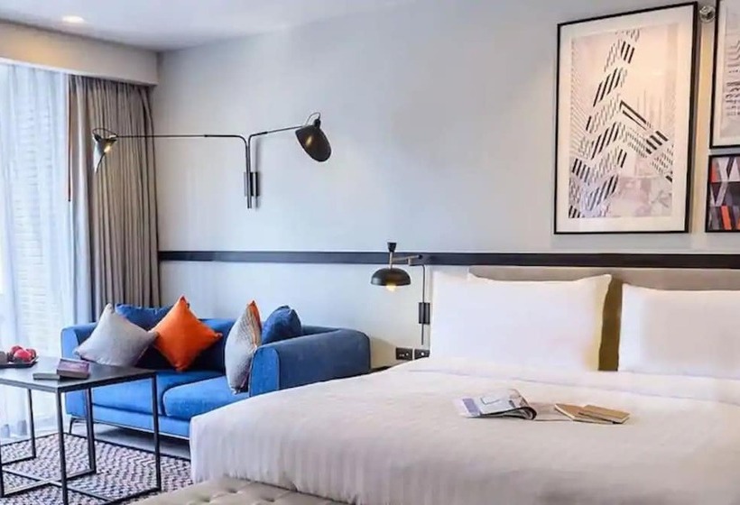 Escritório Deluxe, Oakwood Residence Sukhumvit Thonglor Bangkok