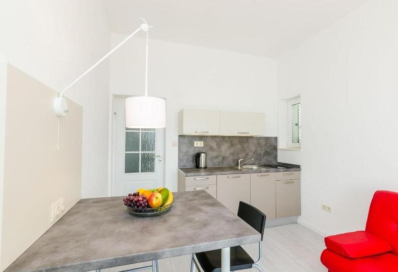 آپارتمان پرمیوم 1 خوابه با چشم‌انداز دریا, Villa Panorama Dubrovnik