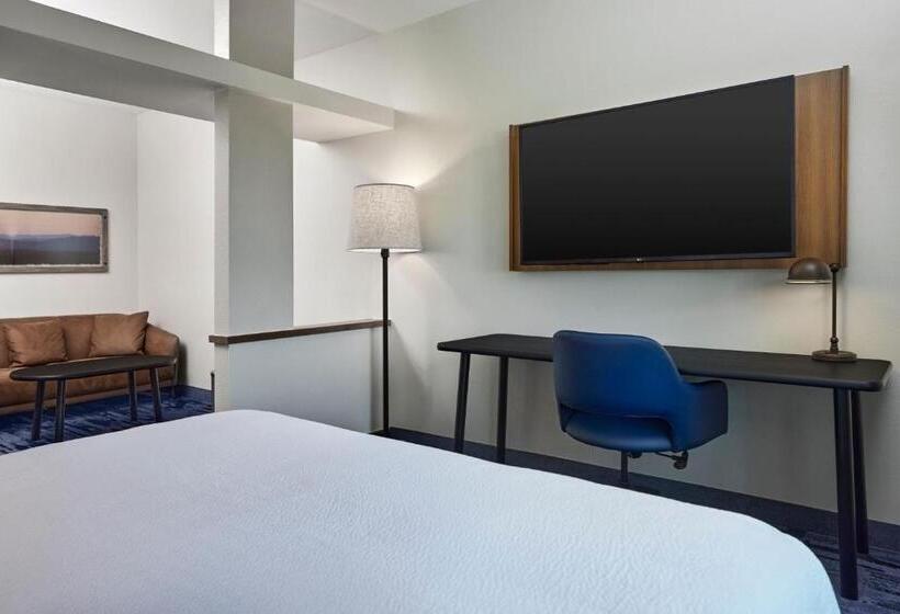 스위트 킹사이즈 침대, Fairfield Inn & Suites Burlington