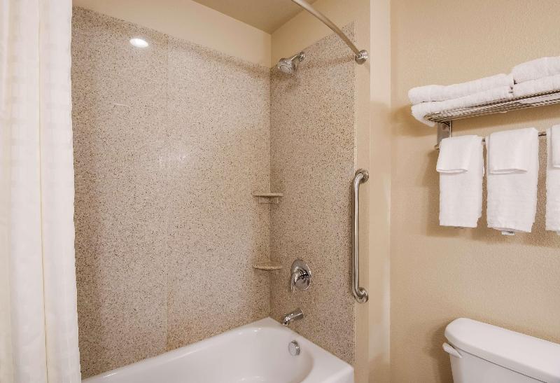 Стандартный Номер Кровать Кинг, Best Western Shelby Inn & Suites