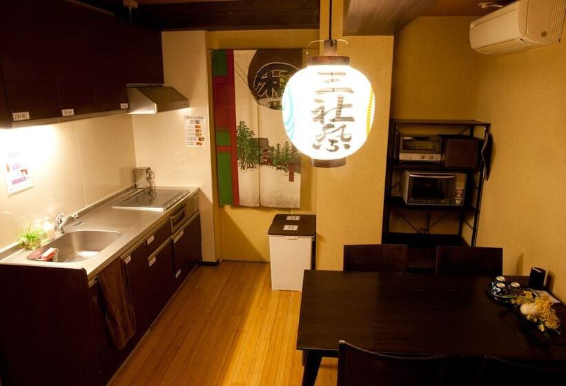 Семейный Номер, K S House Tokyo Oasis   Quality Hostel In Asakusa