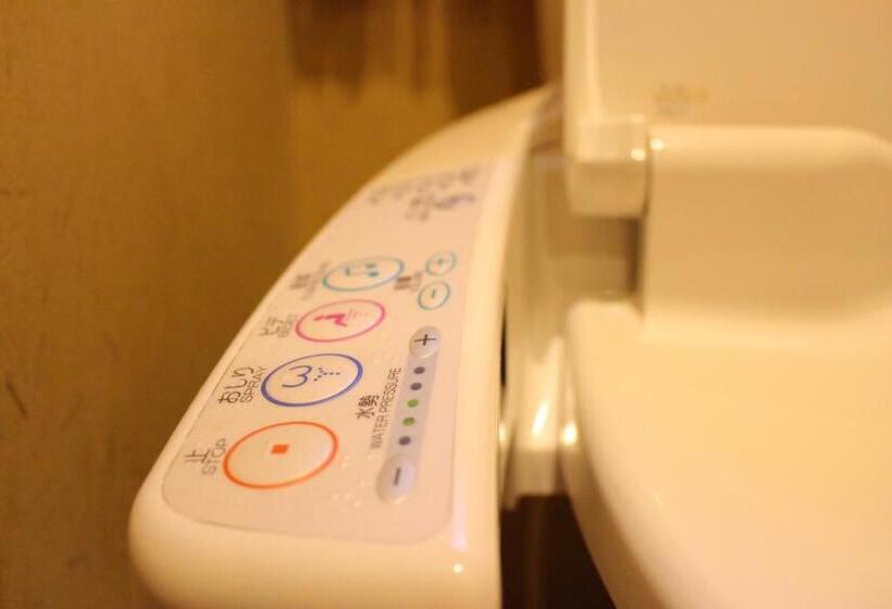 Кровать в Общей Комнате, K S House Tokyo Oasis   Quality Hostel In Asakusa