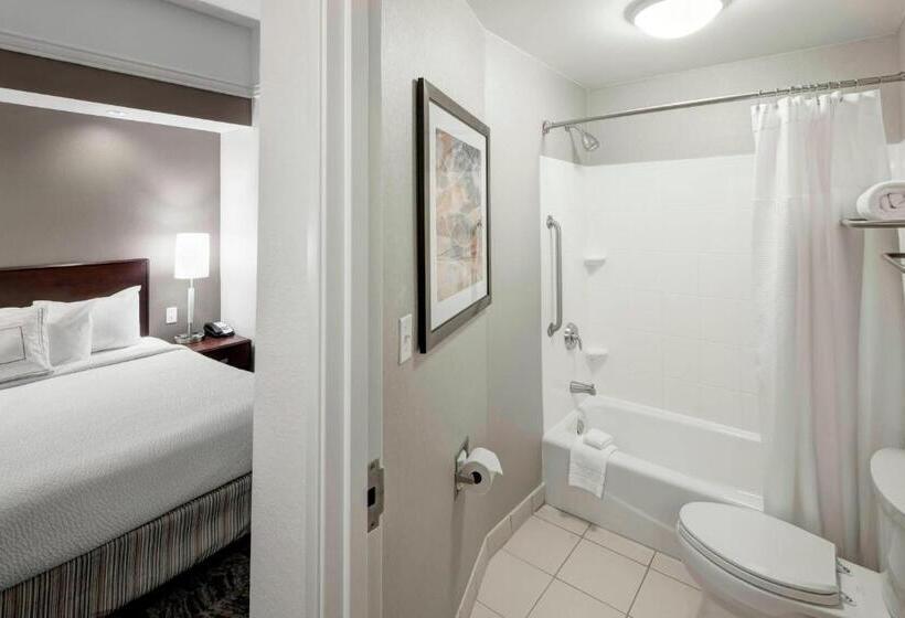 Люкс Кровать Кинг, Springhill Suites Columbus