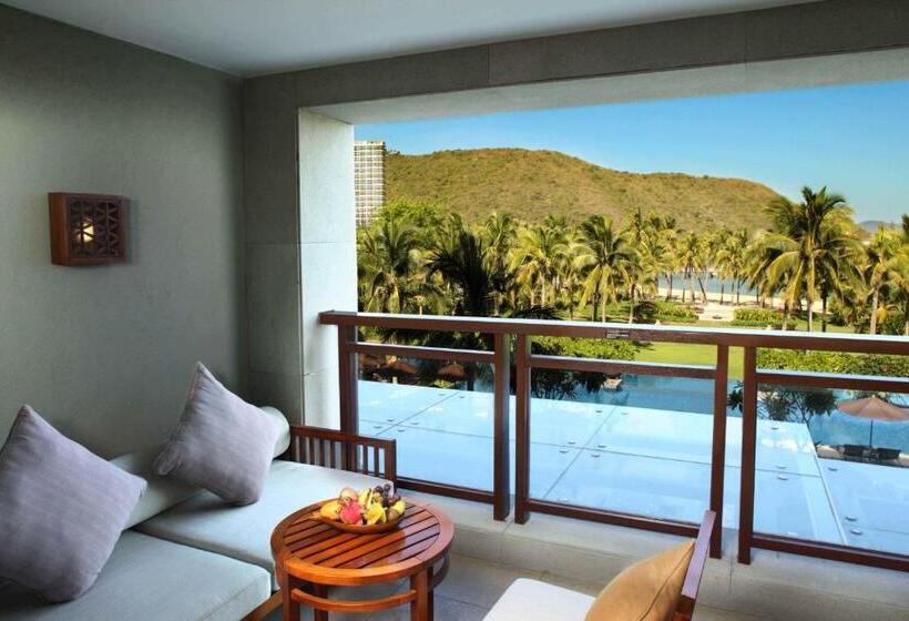 Premium room with view, Sanya Luhuitou Resort & Spa