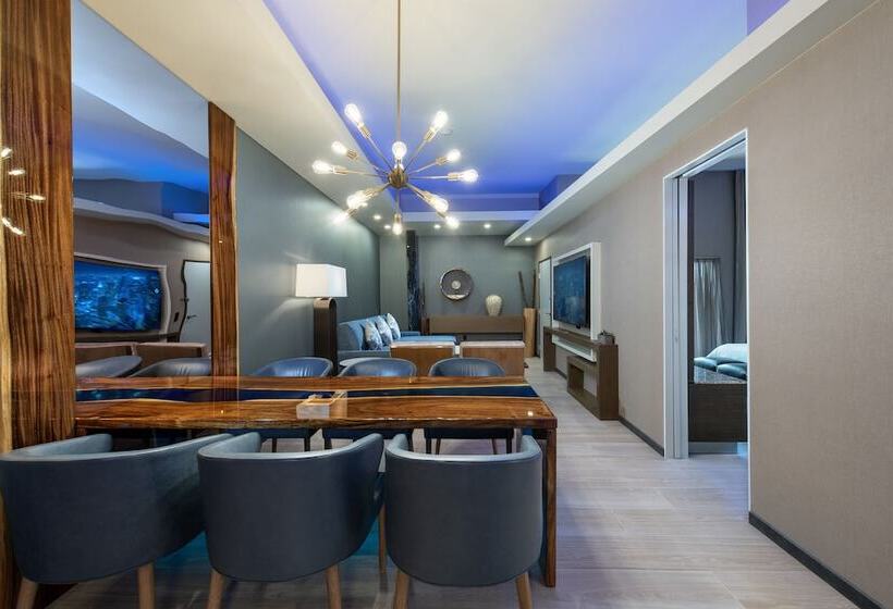 Президентский Люкс, Shade Hotel Manhattan Beach