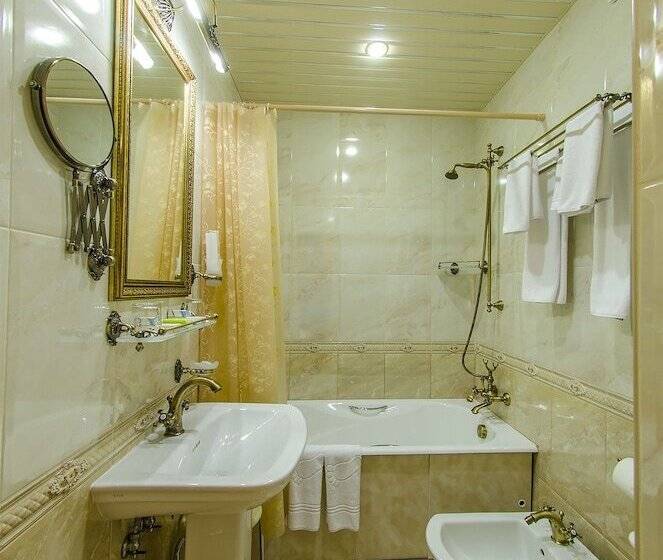 سوییت جونیور, Sochi Breeze Spa