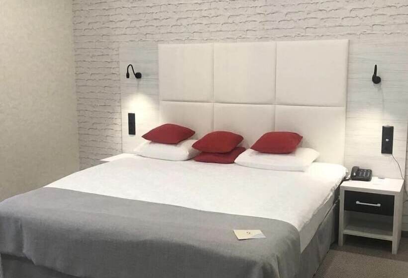 سوییت جونیور, Sochi Breeze Spa