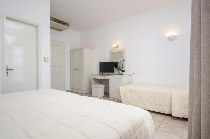 اتاق استاندارد, Mini Hotel Causeway Bay