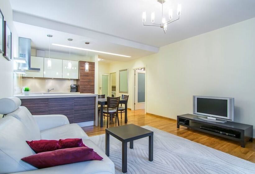 1 Yatak Odalı Lüks Daire, Inqse Warsaw | Centre