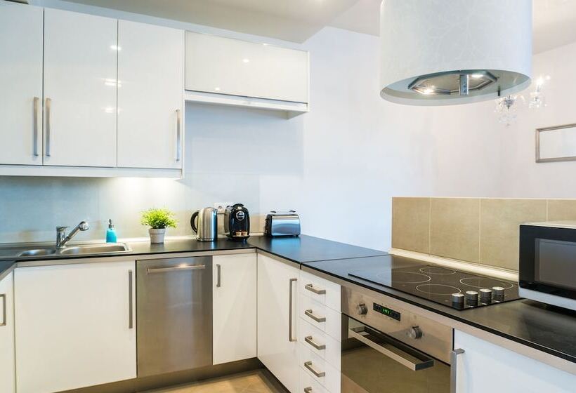 1 Yatak Odalı Lüks Daire, Inqse Warsaw | Centre