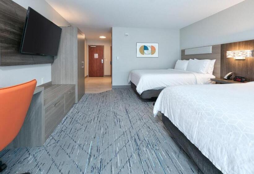 Номер Стандарт Адаптированный для Инвалидов, Holiday Inn Express Hotel & Suites Shakopee, An Ihg