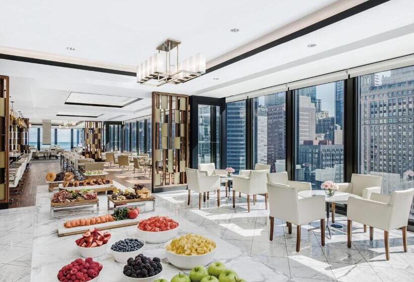 Люкс Клуб, The Langham, Chicago