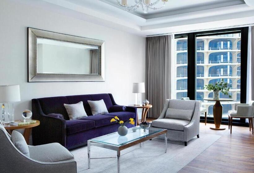 Suite Aangepast voor Gehandicapten, The Langham, Chicago