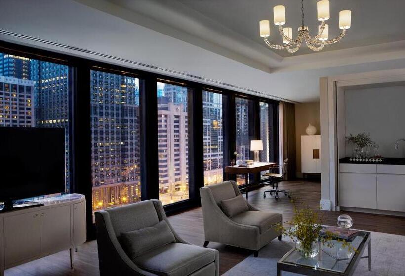 Люкс Клуб, The Langham, Chicago