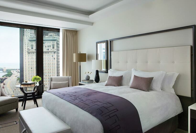 Номер Deluxe Адаптированный для Инвалидов, The Langham, Chicago