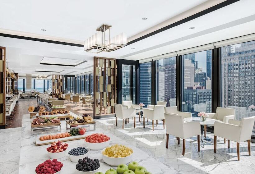 Люкс Адаптированный для Инвалидов, The Langham, Chicago
