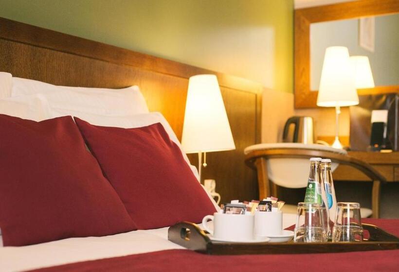 Четырехместный Номер Классик, Yarden By Artery Hotels