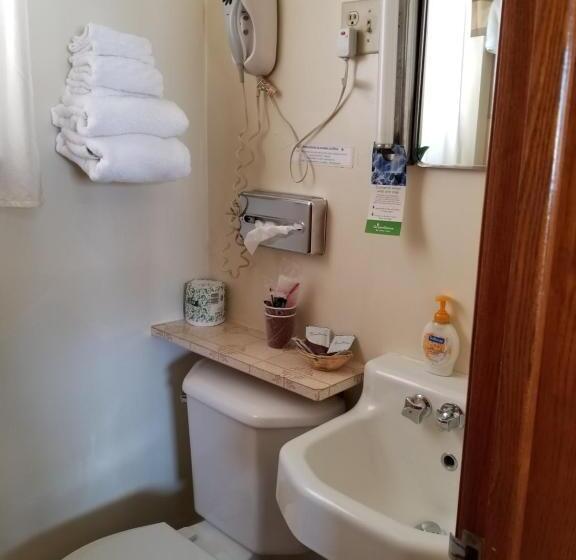 Номер Стандарт, Home Motel Abbotsford