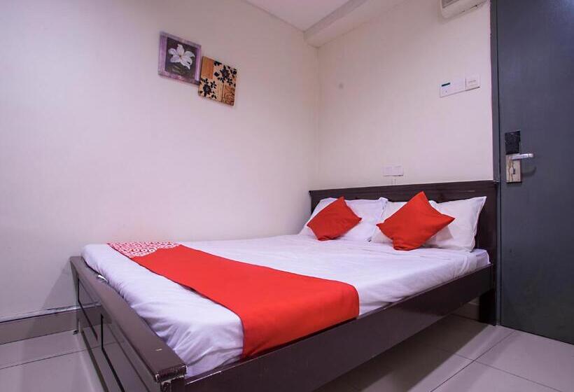 اتاق استاندارد, Swing & Pillows   Kajang Selangor