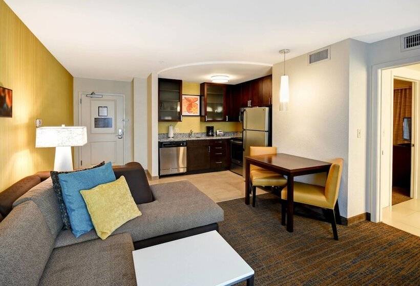 سوییت, Residence Inn By Marriott Springfield Chicopee