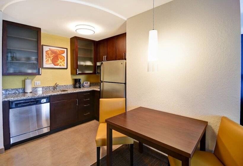 سوییت, Residence Inn By Marriott Springfield Chicopee