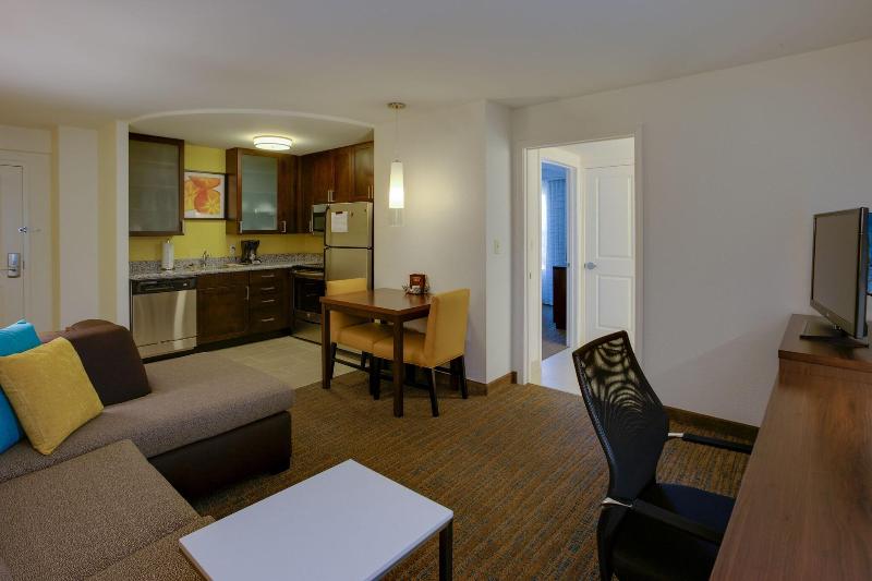 سوییت, Residence Inn By Marriott Springfield Chicopee