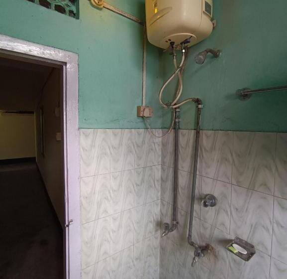 Standard Room Shared Bathroom, Ajanta Lodge