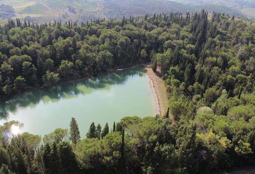 استودیوی استاندارد, Agriturismo La Presura