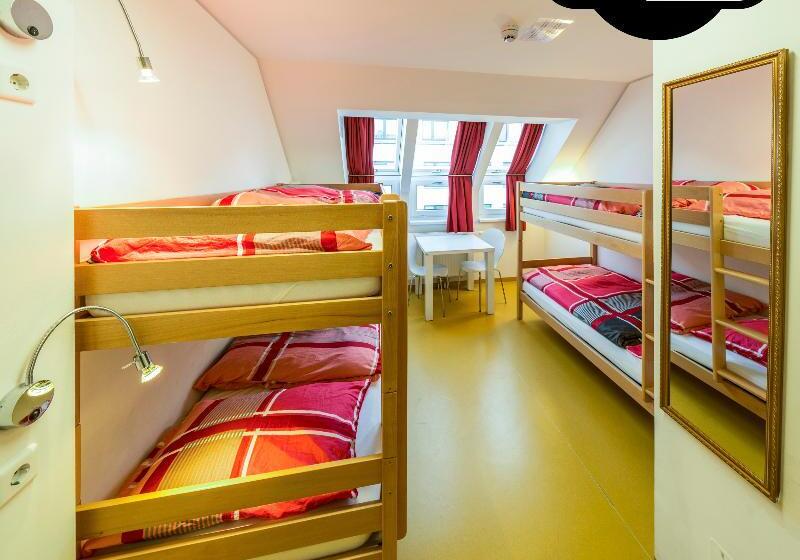 4인용 스탠다드 룸, A&t Hotel & Hostel