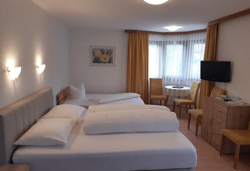 スタンダードトリプルルーム, Landhaus Klausnerhof Hotel Garni
