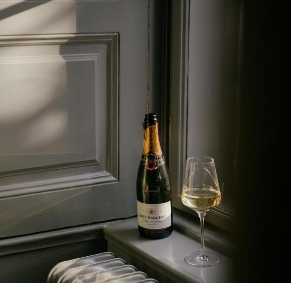 기본룸, Saint Shermin Bed Breakfast & Champagne