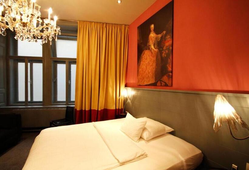 标准三人间, Saint Shermin Bed Breakfast & Champagne