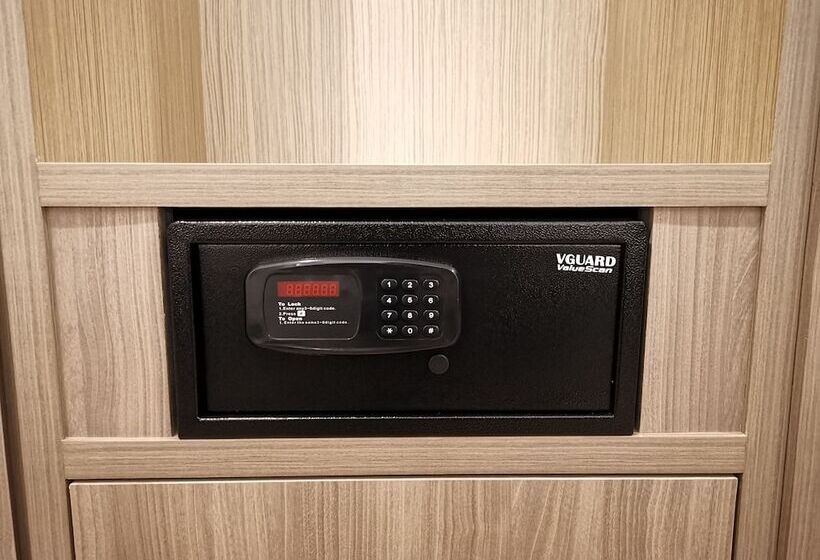 Номер Deluxe, Veno
