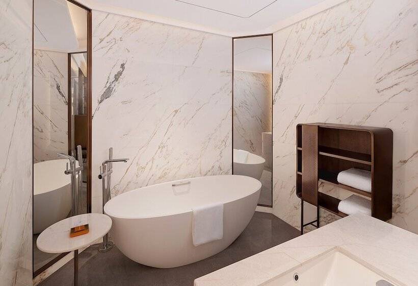 اتاق استاندارد, Crowne Plaza Qingdao Jinshui, An Ihg