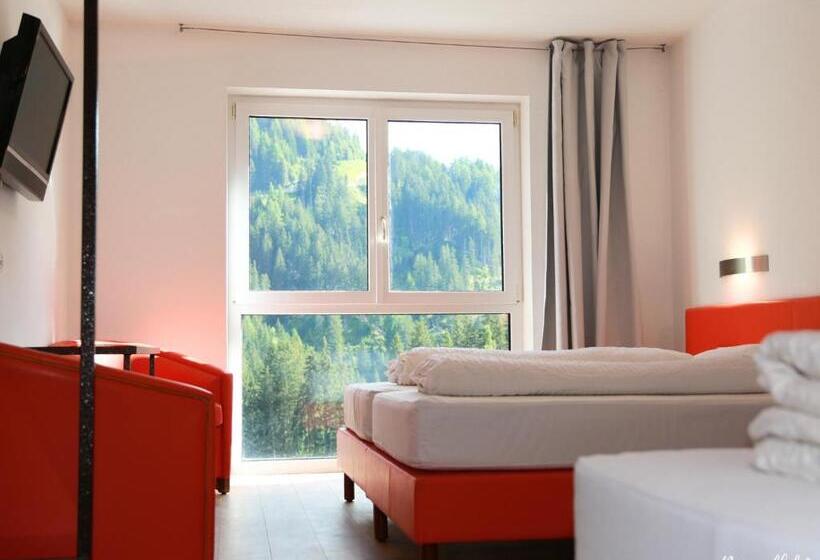 اتاق استاندارد سه نفره, Sporthotel Shanti