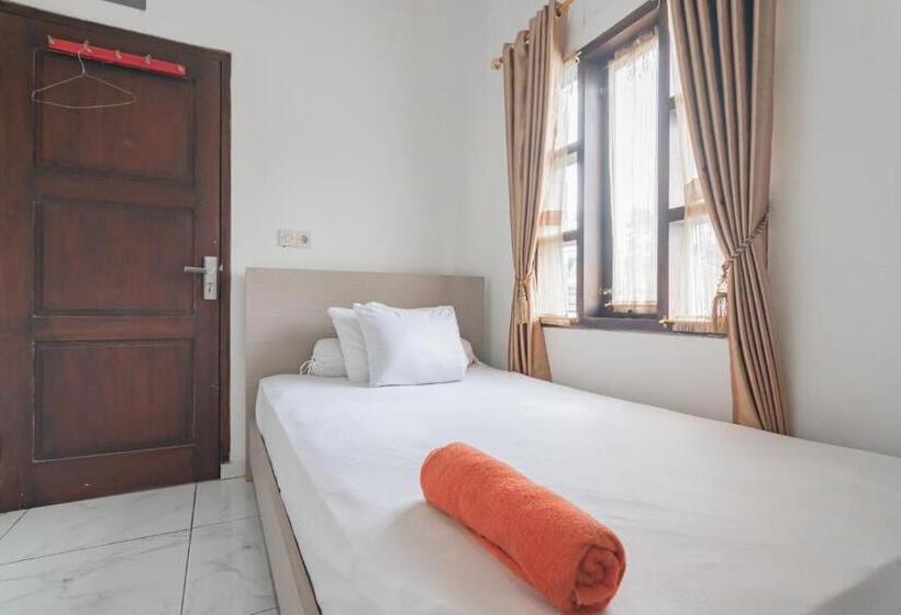 Номер Стандарт Совместная Ванная, Small Homestay Syariah Sikembar Ciwidey Mitra Reddoorz