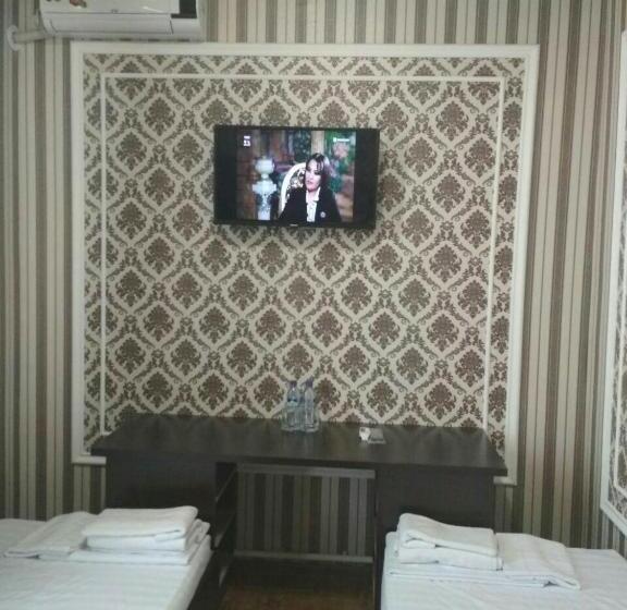 标准间, Hostel Farovon