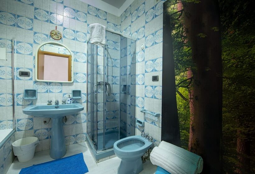 스탠다드 룸, Doctor House Standard, Suites & Luxury Rooms