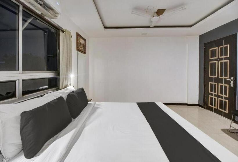 اتاق استاندارد, Super Townhouse Hatigaon Near Medicity