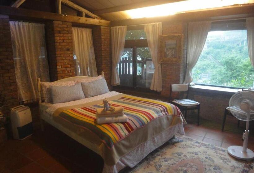 اتاق استاندارد با چشم‌انداز کوهستان, Jiufen Aromatherapy B&b