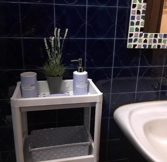 Дом 1 Спальня, Home Sancle