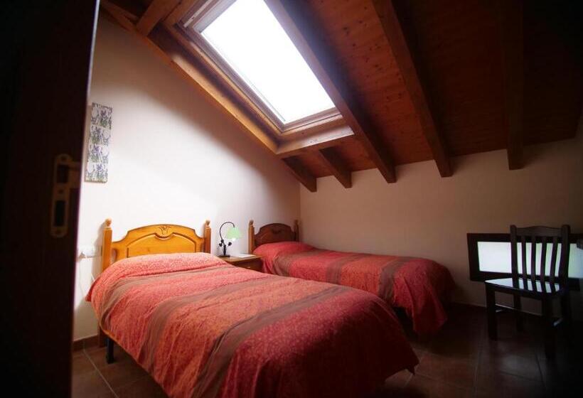 Номер Стандарт, Albergue De Portilla