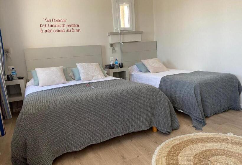Triple Room Sea View, Du Centre   Chez Janie
