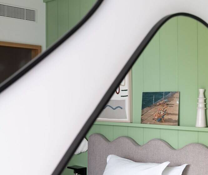 オーシャンビュースタンダードルームバルコニー付き, Hôtel De La Plage